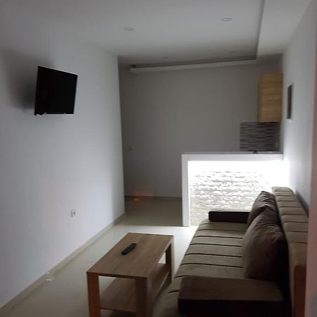 Avdiu Apartment Ulcinj Bagian luar foto
